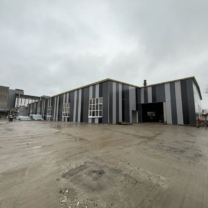 Завершена поставка сэндвич-панелей на завод «Горизонт»